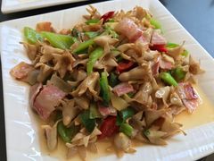 石榴花炒肉-喜洲翰林餐厅(董家百年老宅店)