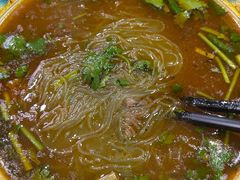 -金杨拉面王小吃面馆·牛三宝面·红烧牛肉粉