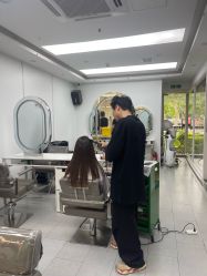 -首脑美发沙龙