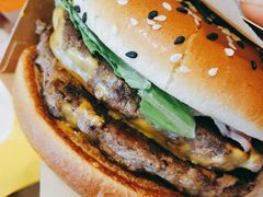 安格斯芝士厚牛堡-麦当劳(军博店)