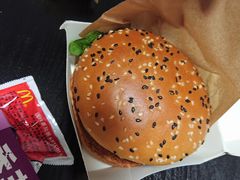 -麦当劳(海岸城店)