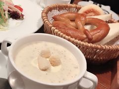 -宝莱纳啤酒花园餐厅PAULANER BRAUHAUS Nanjing(广州路店)