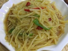 土豆丝-维吾尔餐厅(宜山路店)