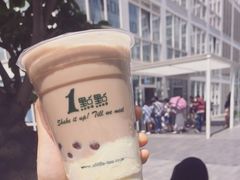 焦糖红茶拿铁-1点点(银座和谐广场店)