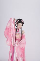 -盘子女人坊古装写真摄影(厦门总店)