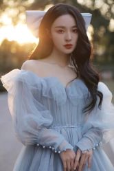 -Renee芮亦婚纱(原丽莎)