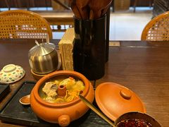 -银米·云南传统过桥米线(双廊黑金冠店)