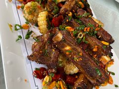 -鸿运美食府