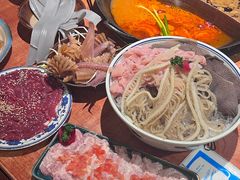 -周小明火锅(黑金冠社区店)