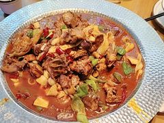 -俭寨大盘鸡·手抓肉·烧烤新疆菜(乌苏路店)