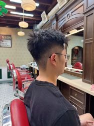 点击看大图 -BLACK ROSE 黑玫瑰男士专属沙龙