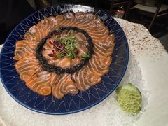 三文鱼配黑松露-山葵家·创意料理(万象汇店)
