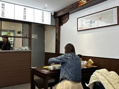 -蟹上黄·蟹黄面·江南糖水(人民广场店)