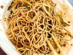 -肥肥虾庄·金牌油焖大虾(汉口城市广场店)