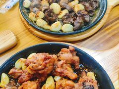 -老东镇啤酒屋海鲜加工·蒸汽海鲜·海鲜烧烤(台东店)