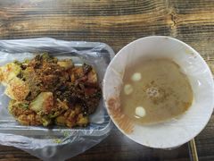 -二钢串叔麻辣烫(华龙大厦店)