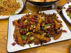 -百味地锅鸡(铜山路店)