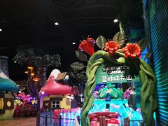 -蓝精灵乐园·世茂精灵之城主题乐园