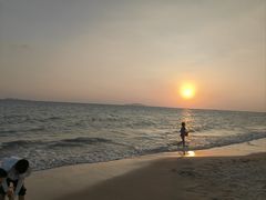 -三亚湾海居铂尔曼度假酒店