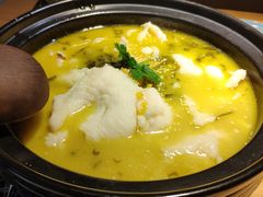 -九锅一堂酸菜鱼(学府凯德店)