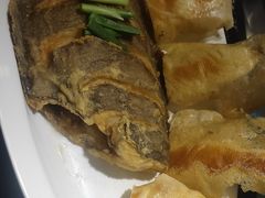 -大胡同天津菜·海肠捞饭·津门皮皮虾锅贴一绝(西姜井店)