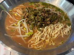 -妈妈故事米线(市府恒隆店)