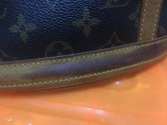 -IRENCE伊琳丝奢侈品皮具护理(二手鉴定世界广场店)