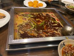 -张大胡子鱼头火锅酒楼(长益路店)