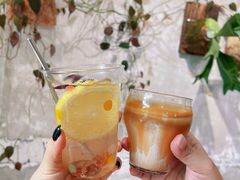 -怪 kafe.