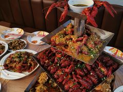 霸王龙虾塔-霸王虾·麻辣小龙虾(鹭洲里店)