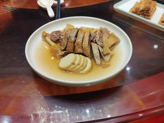 -雅侃酒店(琼花大厦店)