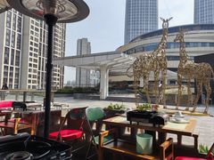 -瑞虹新天地月亮湾