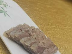 白切羊肉-梅龙镇酒家(南京西路总店)