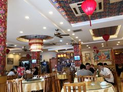 大堂-鹤乡东北菜(崮山路店)