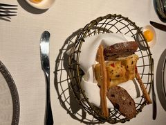 -Mogul Eatery·大亨餐酒馆