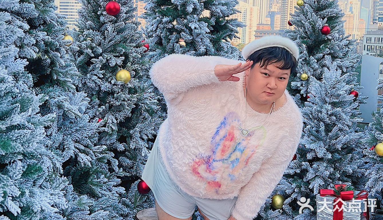 北欧风的白雪圣诞树☃️太好拍啦