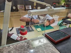 -亨得利钟表商店