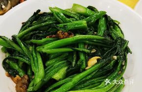 Pork Lard Crumbs Stir-Fried Chinese Cabbage