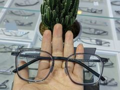 -罗伯特眼镜·蔡司官方授权(罗湖国贸店)