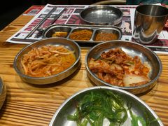 -青瓦炭韩潮烤肉(花园道店)