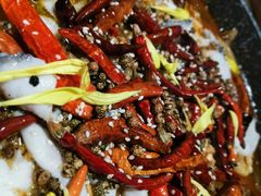 -山城外·非遗酸菜鱼(新都汇融店)