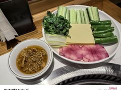 -玺炖·中国铁锅炖(虹桥天街店)