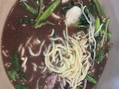 肥妈船面-津津飯堂