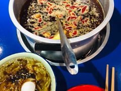 冰粉-马路边边麻辣烫联盟路店