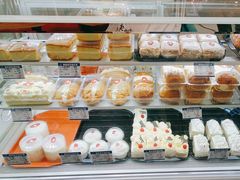 -白玉兰食品(中山公园龙之梦店)
