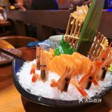 「白石の深夜食堂(青岛万象城店)」 店面不是很大
