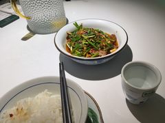 -费大厨辣椒炒肉(高铁吾悦广场店)