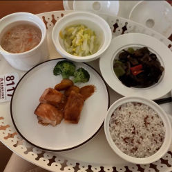 -童谣里医疗级月子中心(独栋湖景店)