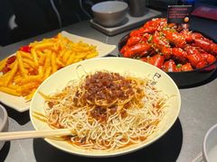 -巴厘龙虾·榜首油焖大虾(洞庭·艺术洋房店)