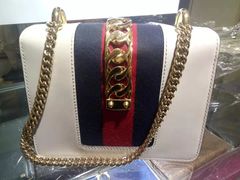 -IRENCE伊琳丝奢侈品皮具护理(二手鉴定世界广场店)